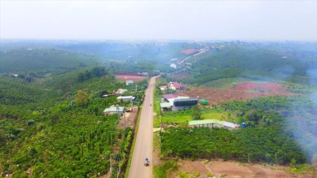Do gia đình kẹt tiền nên em xin phép bán rẻ 2 nền liền kề đẹp nhất nhì trong khu - em cam kết giá của em rẻ hơn những nền xung quanh 15%