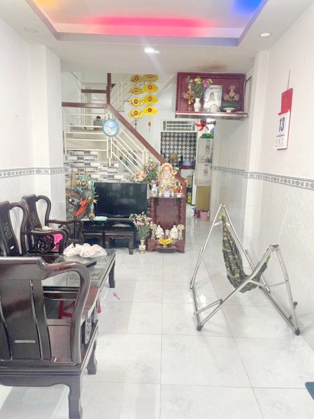 Bán nhà mới 1 lầu 40m2 hẻm 181 Âu Dương Lân Phường 2 Quận 8