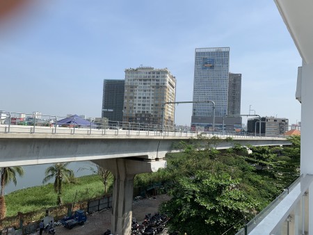 Đi đến slide 4