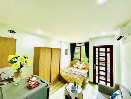 Cho thuê căn hộ full nội thất, đường Tôn Thất Đạm Quận 1