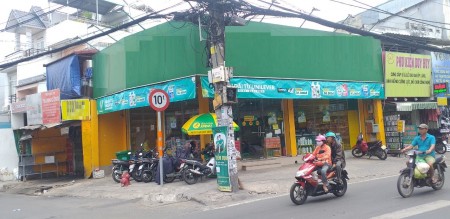 Nhà 2 Mặt Tiền Đường Lê Văn Sỹ , Trống suốt