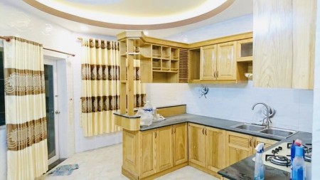 Bán căn nhà Quận 10 cực đẹp DT 40m2 5 tầng chỉ nhỉnh 5 tỷ