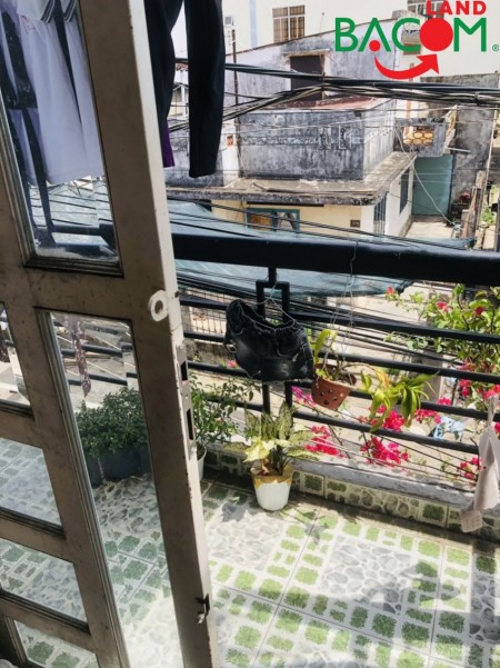 Nhà 1 trệt 1 lầu Tam hoà, ngay góc ngã tư 2 mặt tiền, đường 2 ô tô thông tứ phía