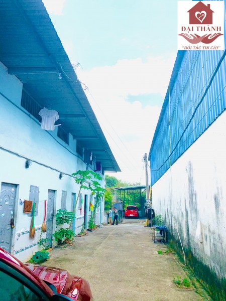 Bán dãy trọ 2 MT ngay chợ trại bò, P.Long Bình. Giá 2 Tỷ 650