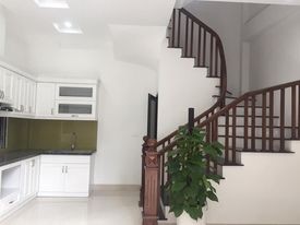 Bán Nhà Võ Chí Công, Tây Hồ 35m 5 Tầng , Nhà Mới, Ở Ngay. Giá 3,6 tỷ.