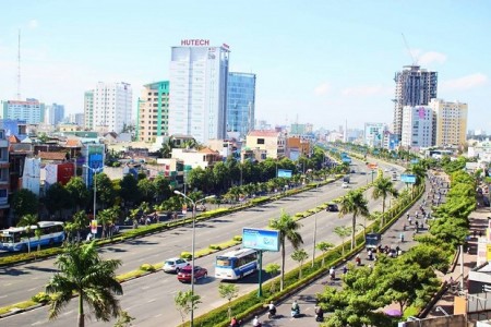 Cho thuê nhà góc MT Điện Biên Phủ Bình Thạnh 2 lầu có sân thượng, nhà thuận tiện kinh doanh cafe, hàng ăn