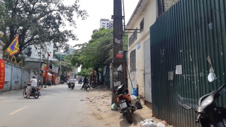 BÁN NHÀ GẦN MẶT PHỐ NGUYỄN ĐỨC CẢNH