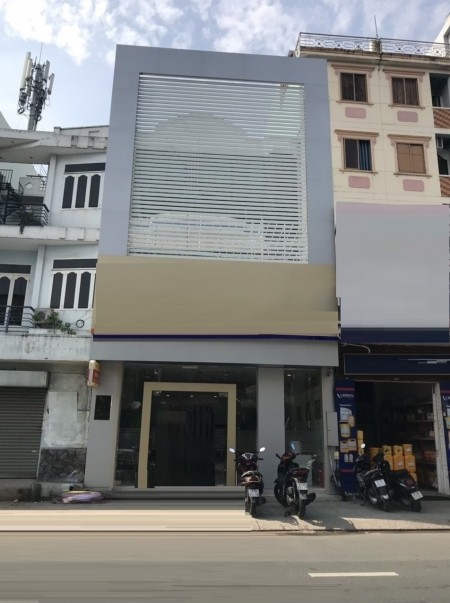 Gần chợ Thủ Đức mặt tiền đường Kha Vạn Cân