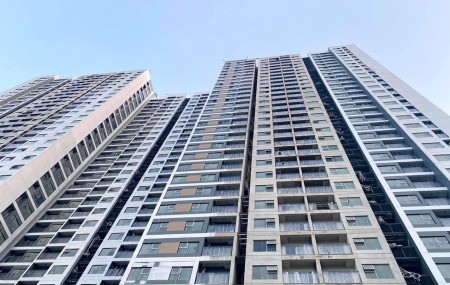 Chính chủ cần bán gấp căn hộ 1PN + 1 tòa S4.01 Vinhomes Smart City, giá chỉ 1,3 tỷ.