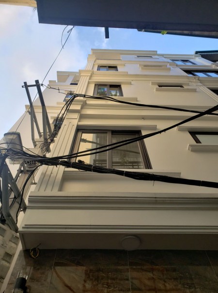 Bán nhà Quận 10, Thành Thái, 36m2, giá chỉ 4 tỷ 95, 3T, Hẻm xe hơi 5m LH: 0972010495