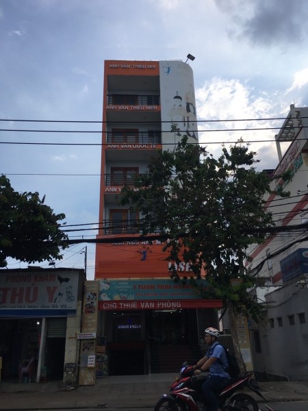 Sân thượng Phan Văn Trị mặt tiền 5 lầu Gần CityLand