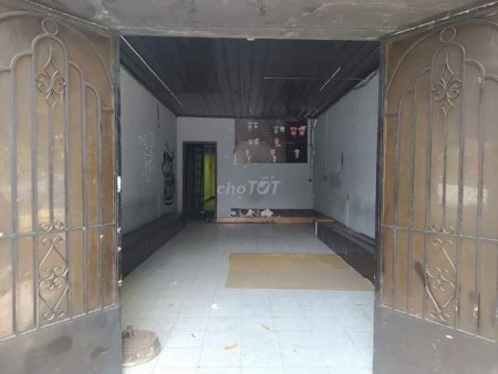Mặt bằng siêu đẹp 4x25 Đối diện truờng Cao Đẵng Phước Bình Q9, giá 15tr