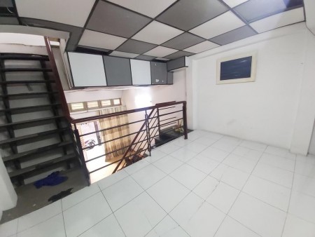 Nhà Hẻm gần chợ Phạm Đăng Giản. 1tret, 1 lửng, 1 lầu. Giữa KCN Tân Bình và Vĩnh Lộc. Giá 2ty4