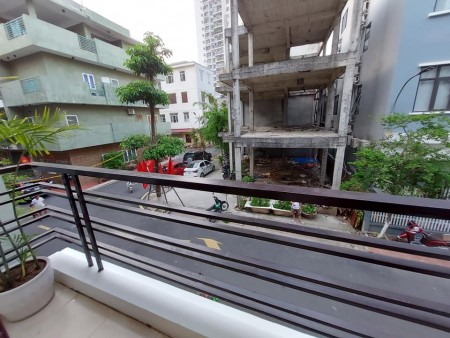 Kinh doanh cự đỉnh, phân lô ô tô tránh cửa, nhà đẹp, nội thất xịn, kiến trúc hiện đại