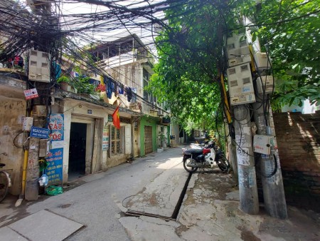 Siêu Rẻ Nhà phố Yên Lãng Đống Đa 57m2 Chỉ 6 tỷ, Ô tô tránh, vị trí đẹp, đầu tư cực mạnh