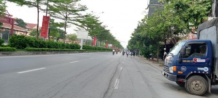 Bán nhà mặt phố Nguyễn Hoàng 36m2, 6 tầng, kinh doanh, MT 11m, giá chào 15 tỷ