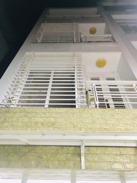 Hẻm 3.5m dt 3m x 10m, 4 tầng chỉ 5.5 tỷ TT Quận 10 Ngô Gia Tự