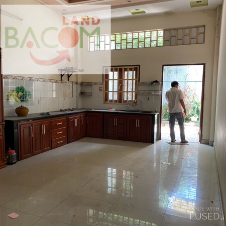 Bán nhà ngay BV Đồng Nai,gần khu CN Amata đường ô tô tải 247m2 P.Tân Hiệp, giá 6.5 tỷ