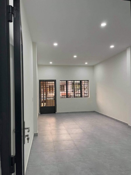 Cho thuê nhà nguyên căn MT Yên Thế P2 Tân Bình-nhà mới sửa sạch sẽ ngay khu chuyên văn phòng