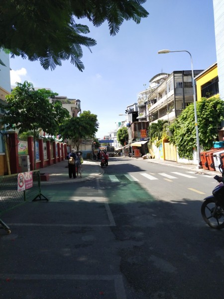 Đi đến slide 4