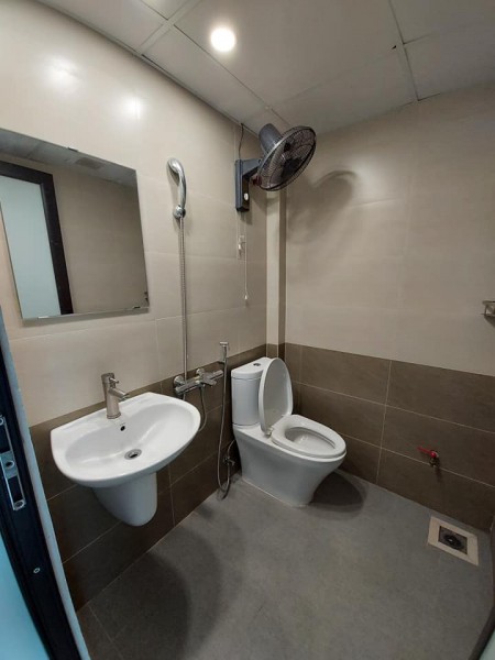 Siêu Hiếm Lạc Long Quân Lô Góc 72m2x4T, MT 8.2m. 11.7Tỷ