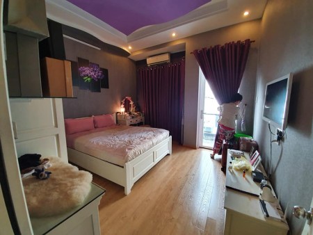 Bán nhà 3 tầng đúc BTCT, mặt hẻm xe hơi, dt 49m2, ngang 5m, giá 4.4 tỷ, đường Quang Trung, phường 8, Quận Gò Vấp