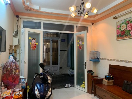 Chính chủ bán nhà nguyên căn 2 tầng, Quận Gò Vấp, chỉ 2.95 tỷ