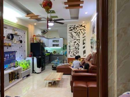 Bán nhà cực đẹp Trường Chinh, Đống Đa, tặng nội thất, dt 31m, 6 tầng, mt 3.65m, giá 3.5 tỷ