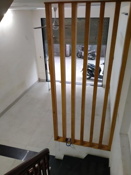 Bán gấp nhà Định Công, đất Quân Đội, nhỉnh 5 tỉ, ô tô vào tận nhà, nhà chủ xây