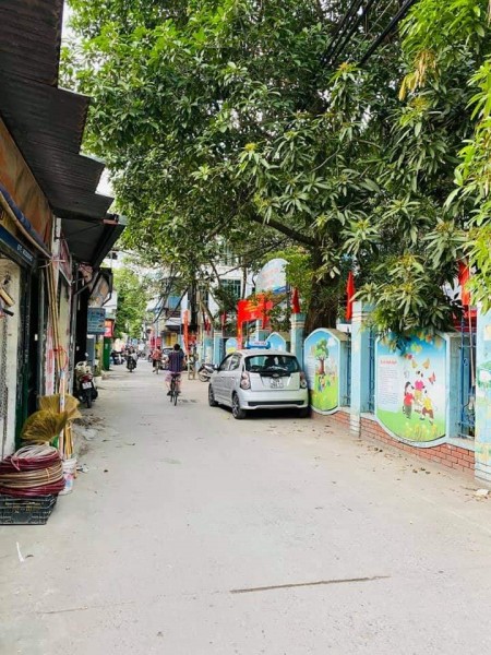 Bán nhà Vương Thừa Vũ kinh doanh sầm uất, ô tô đỗ, vào nhà -DT55M2, 6 tầng, 8 phòng