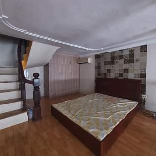 Bán Nhà Mạc Thị Bưởi 38m2, 3 tầng mt 3.8 giá 2.85 tỷ Hai Bà Trưng ba gác đỗ cửa, gần ô tô, sát Time City