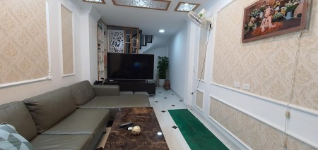 Bán nhà, Đào Tấn, Ba Đình, 40m2, giá chỉ 4.4 tỷ: ThuỷTLong61