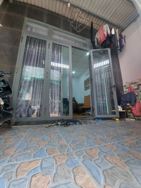 Nhà 1 lầu 1 trệt, SHR, Hướng Đông, đường Nguyễn Thái Học, kp4, Trảng Dài