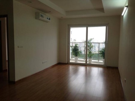 Cho thuê chung cư F4 Trung Kính 2 ngủ đồ cơ bản 8 triệu/tháng được làm văn phòng. Lh 0377983070