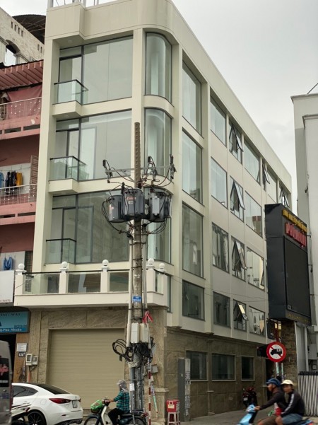 Võ Thị Sáu, Phường Tân Định, Quận 1 2mt khu sầm uất 3L