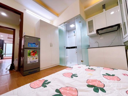 Bán nhà nguyên căn chính chủ còn mới, đẹp, vào ở luôn, dt 46m2 5 tầng, mt 3.8m