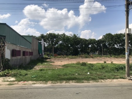 Bán lô đất gia đình 200m đường liên ấp 1 ,2 xã phạm văn hai Bình Chánh