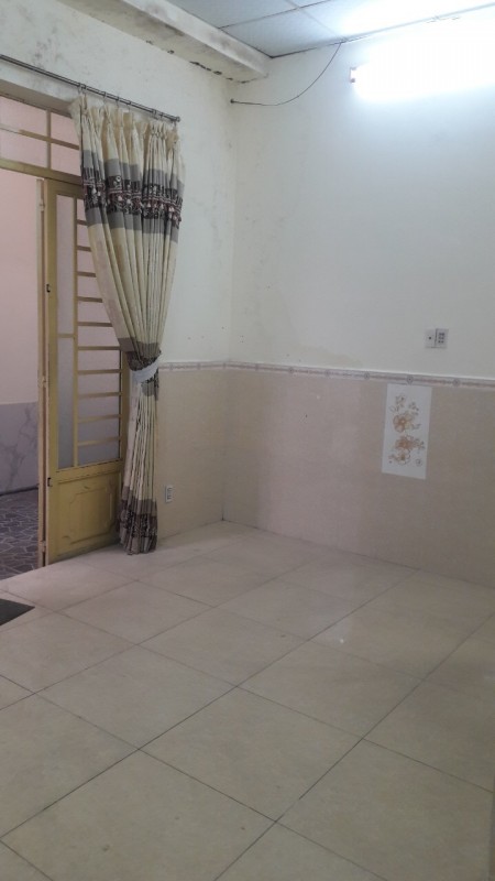Nhà Tân Phú ngay chợ Tân Hương 76m2 chỉ 4.4 tỷ