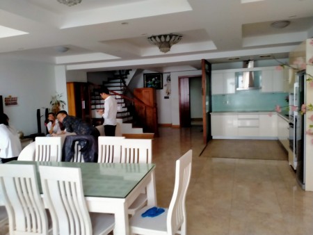 Cho thuê căn Star city tower 230m2, 3N, full đồ 23tr lh 0387891888