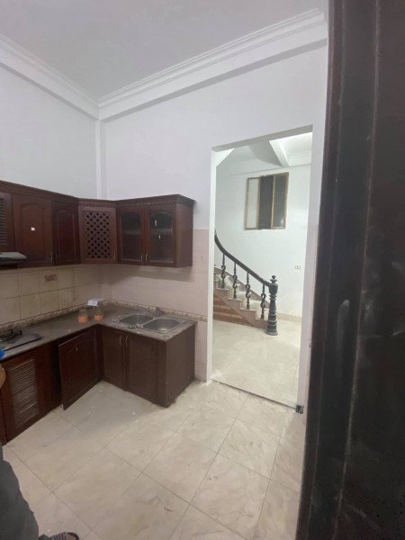Bán nhà Trương Định, ô tô đỗ cổng, dtsd 46m2, giá 3.5 tỷ, bao rộng