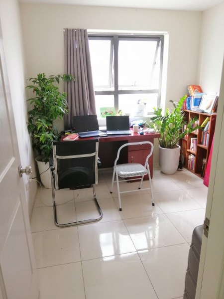 Bán nhanh căn hộ The Vesta Phú Lãm Hà Đông 56m2 2PN, giá 980 triệu. LH: 0374393926.