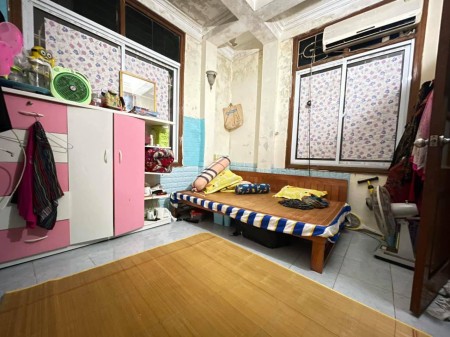 Bán nhà giá 1.4 tỷ, oto đỗ cửa, giá 1.4 tỷ, kiến trúc đẹp 4 tầng đúc bê tông