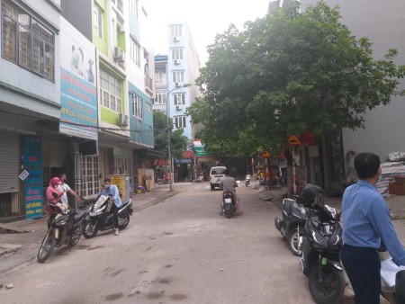 Bán Nhà Phố TDC Phú Diễn KD Đỉnh 50M 5T 6.7 Tỷ
