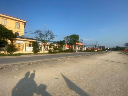 Bán đất SIÊU RẺ cạnh trục đường chính tại Hòa Phong - Mỹ Hào chỉ 8xx triệu.