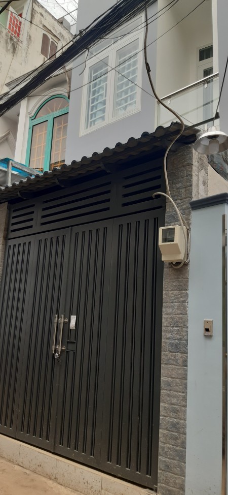 Nhà cần bán gấp 76m2 đường Lê Bình, Quận Bình Tân, giá chỉ có 4.2 tỷ