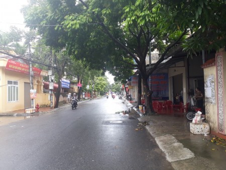 Cần tiền bán Nhà mặt phố phố Khúc Thừa Dụ, Lê Chân. Vị trí đẹp