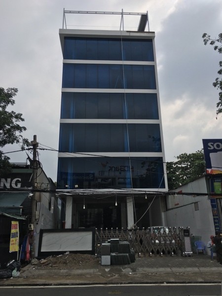 Phạm Văn Bạch phường 15, Quận Tân Bình nguyên căn 8 x 15, 5 lầu