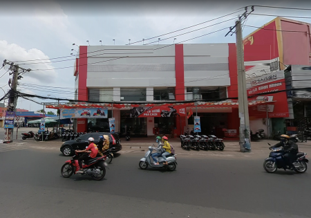 Nhà 2 MT Đường Yên Thế dt 17 x 25 Nhà 1 lầu. kinh doanh tự do