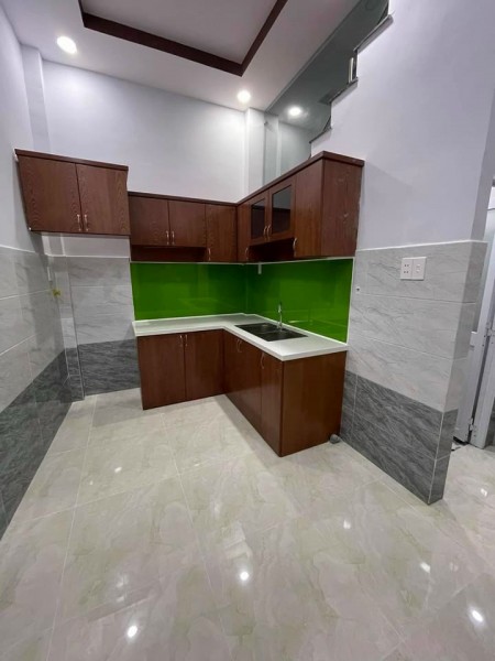 Mua nhà Âu Cơ Q.TB 42m2 giá chỉ 4 tỷ 3, nở hậu, phong thuỷ tốt