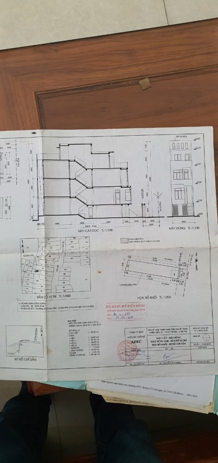 Đi đến slide 2